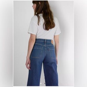 Mile High Cropped Wide Leg Jeans